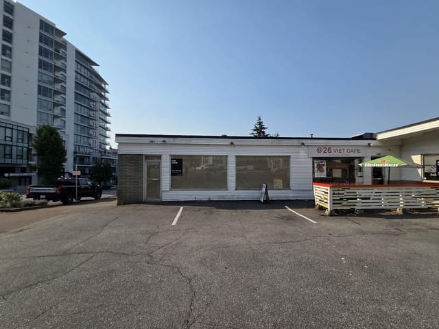 Retail for lease in Surrey, South Surrey White Rock, 1383 1387 Johnston Road, 224986389 | Realtylink.org