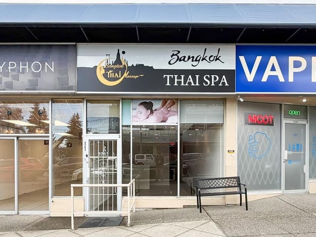 Retail for lease in Vancouver, Vancouver West, 8263 Oak Street, 224986390 | Realtylink.org