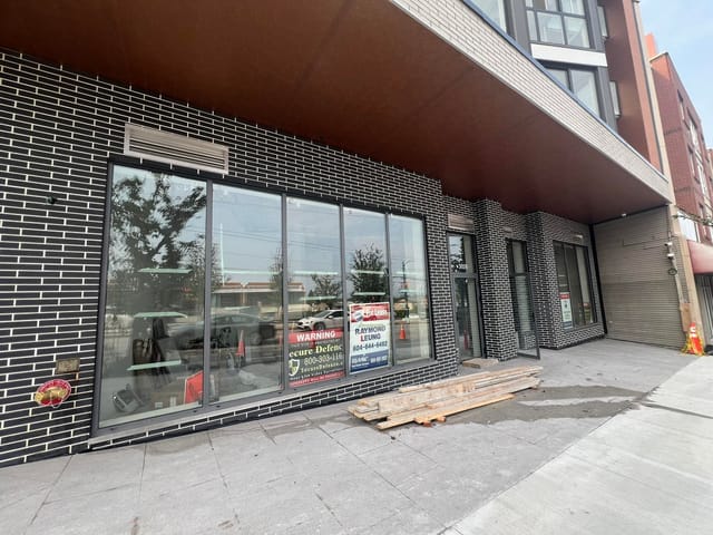 Retail for lease in Vancouver, Vancouver East, 3022 & 3026 Kingsway, 224986393 | Realtylink.org