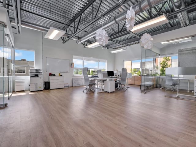 Office for lease in Port Coquitlam, Port Coquitlam, 2270 853 Seaborne Avenue, 224986416 | Realtylink.org