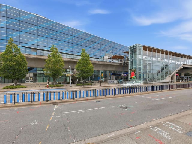 Office for lease in Richmond, Richmond, 3025,3030,3035 4000 No.3 Road, 224986665 | Realtylink.org