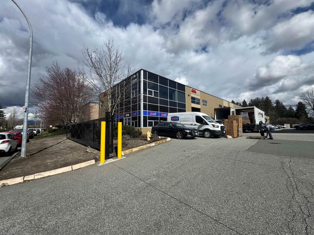 Industrial for lease in Maple Ridge, Maple Ridge, 201 - 202 20120 Stewart Crescent, 224986764 | Realtylink.org