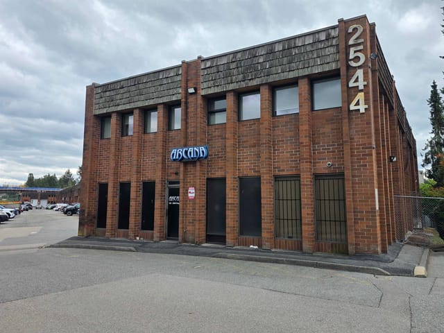 Industrial for lease in Burnaby, Burnaby North, 105 2544 Douglas Road, 224986887 | Realtylink.org