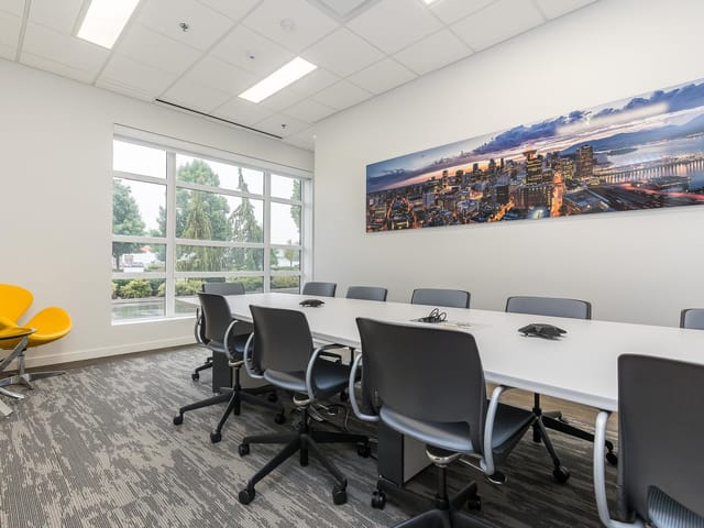 Office for lease in Chilliwack, Chilliwack, 105 43995 Progress Way, 224987005 | Realtylink.org