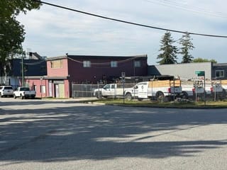 Industrial for sale in Burnaby, Burnaby North, 3960 Grant Street, 224987044 | Realtylink.org