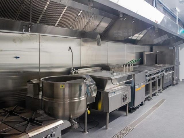 Business for lease in Gibsons, Sunshine Coast, 1 292 Gower Point Road, 224987054 | Realtylink.org