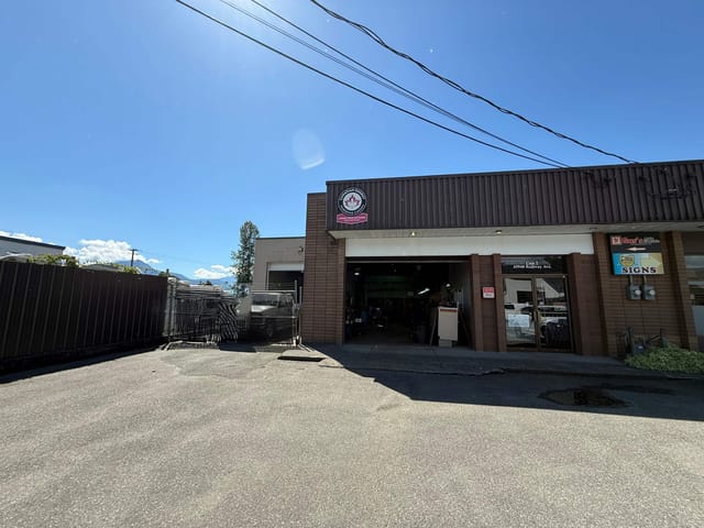 Industrial for lease in Chilliwack, Chilliwack, 2 45940 Railway Avenue, 224987106 | Realtylink.org