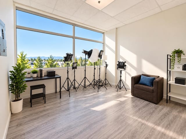 Office for lease in Richmond, Richmond, 3080/3085 8888 Odlin Crescent, 224987150 | Realtylink.org