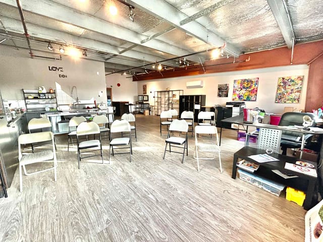 Industrial for lease in Gibsons, Sunshine Coast, 203 1058 Gibsons Way, 224987165 | Realtylink.org