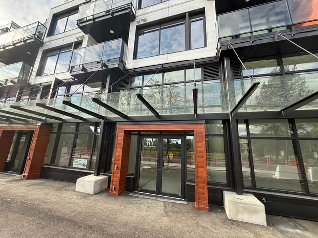 Retail for lease in Vancouver, Vancouver West, 113 W 49th Avenue, 224987175 | Realtylink.org