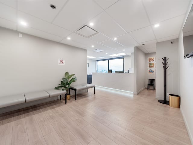 Office for sale in Vancouver, Vancouver West, 340 943 W Broadway, 224987365 | Realtylink.org