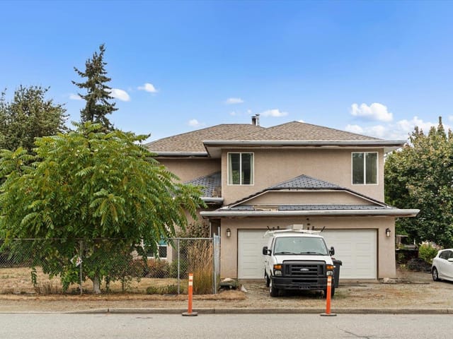 Industrial for sale in Abbotsford, Abbotsford, 2203 Windsor Street, 224987581 | Realtylink.org