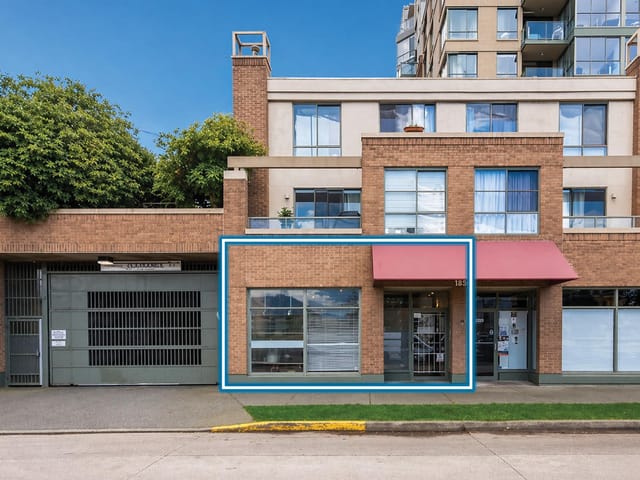 Retail for sale in Vancouver, Vancouver West, 1672 W 6th Avenue, 224987792 | Realtylink.org