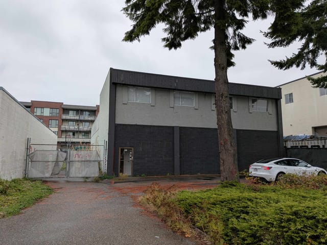 Industrial for lease in Burnaby, Burnaby South, 5291 Imperial Street, 224988040 | Realtylink.org