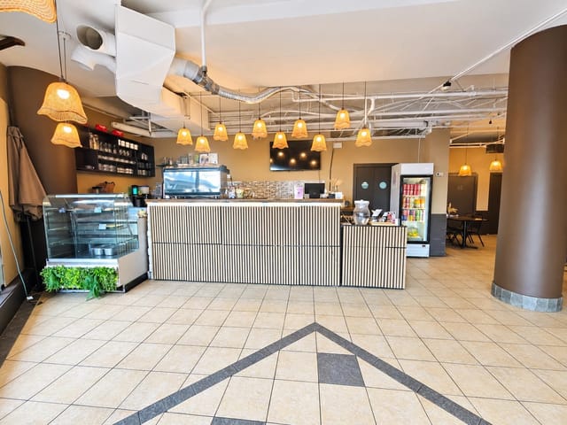 Business for sale in Burnaby, Burnaby North, 101 3701 Hastings Street, 224988047 | Realtylink.org