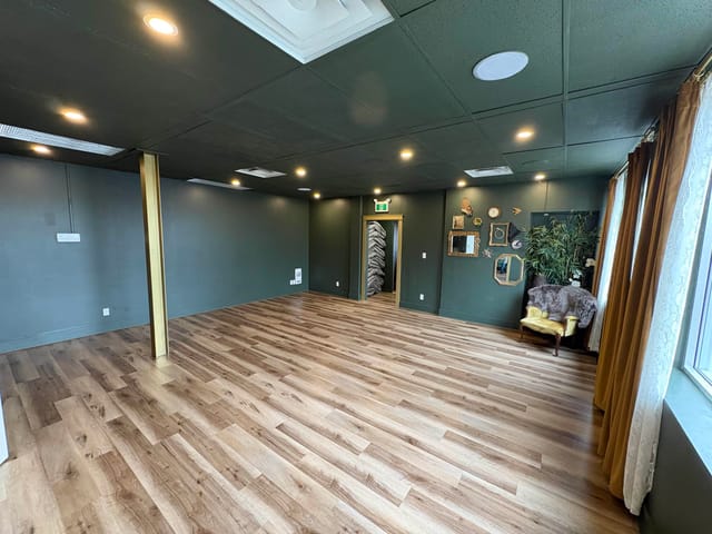 Office for lease in Maple Ridge, Maple Ridge, 5 11841 224th Street, 224988056 | Realtylink.org