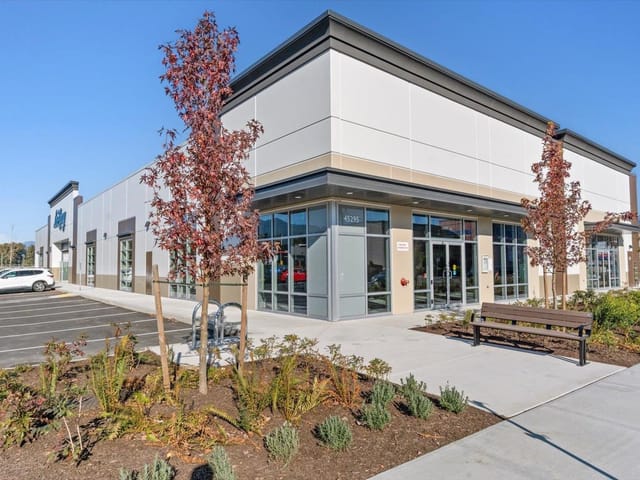 Retail for lease in Chilliwack, Sardis, 1A 45295 Luckakuck Way, 224988159 | Realtylink.org