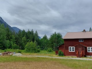 House for sale in Bella Coola, Williams Lake, 2335 Mackenzie 20 Highway, 262810425 | Realtylink.org