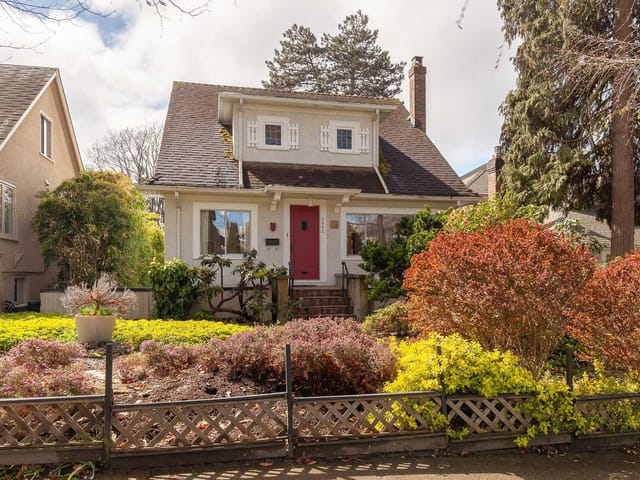 House for rent in Vancouver, Vancouver West, 2950 W 31st Avenue, 262928707 | Realtylink.org