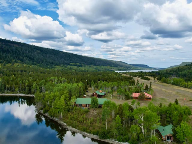 House for sale in Williams Lake, Williams Lake, 7650 Vedan-Elkin Lake Fsr Road, 262947813 | Realtylink.org