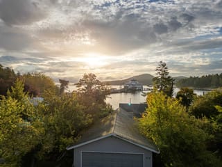 House for sale in Galiano Island, Islands-Van. & Gulf, 105 Madrona Road, 262960763 | Realtylink.org