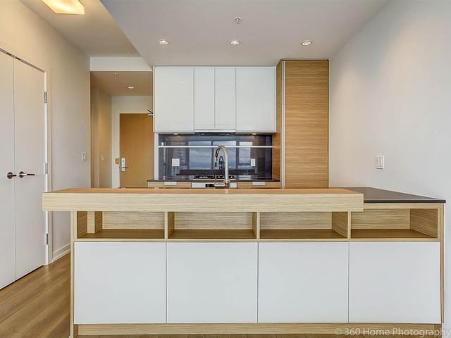 Apartment for sale in Burnaby, Burnaby South, 3302 4688 Kingsway, 262982362 | Realtylink.org