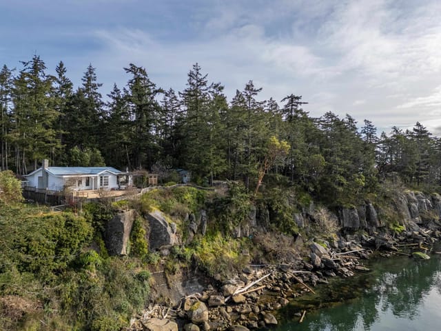 House for sale in Galiano Island, Islands-Van. & Gulf, 90 Gulf Drive, 263002683 | Realtylink.org