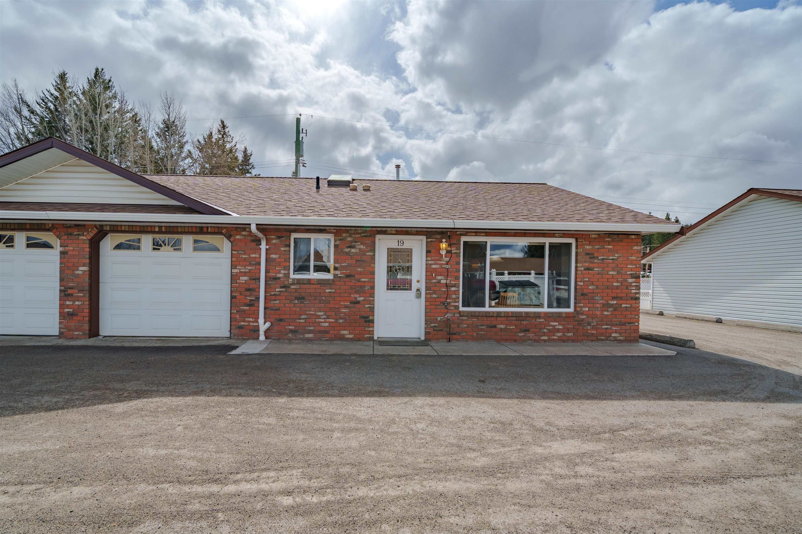 Townhouse for sale in 100 Mile House, 100 Mile House, 19 204 8th Street, 263007010 | Realtylink.org