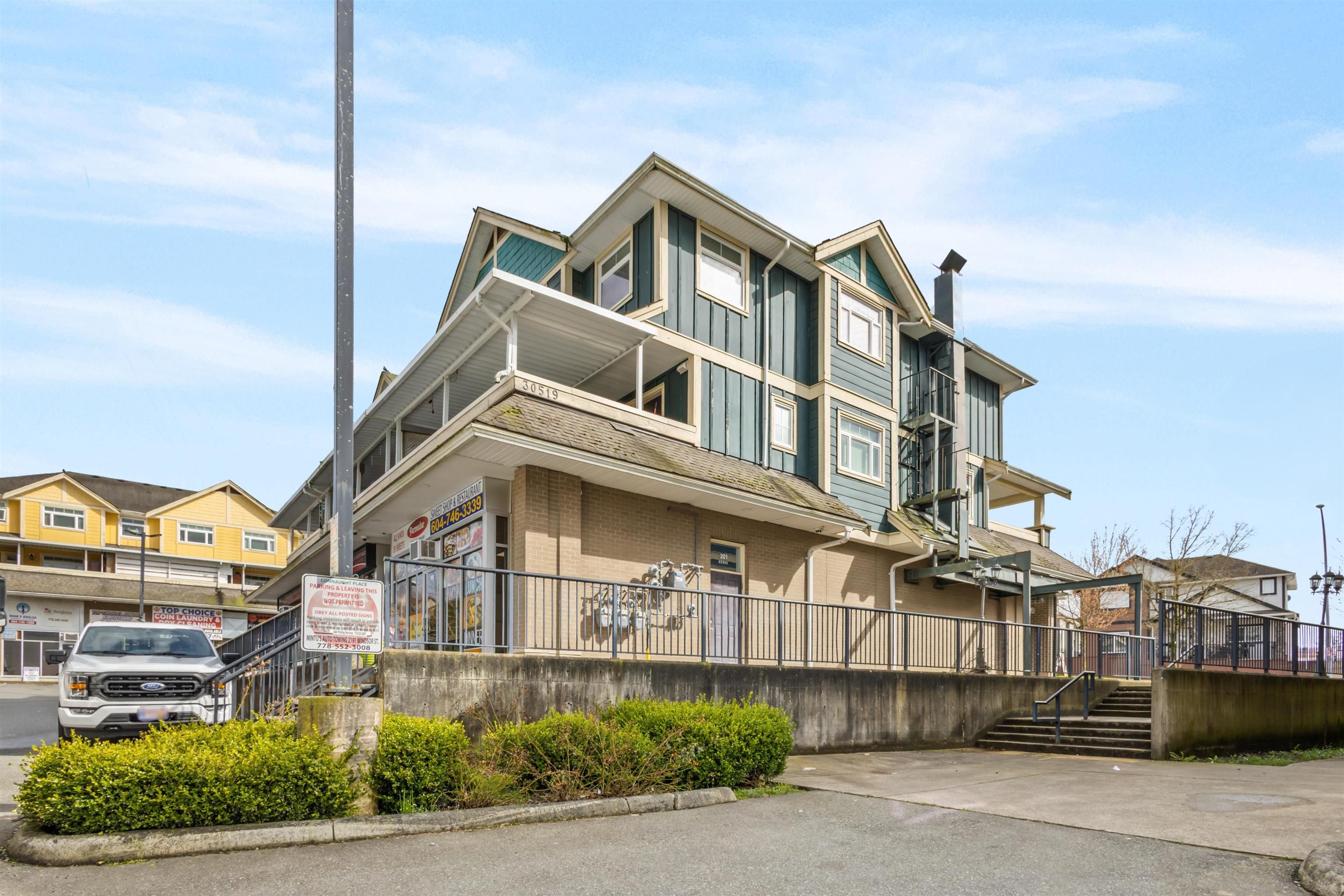 Townhouse for sale in Abbotsford, Abbotsford, 201 30519 Blueridge Drive, 263007636 | Realtylink.org