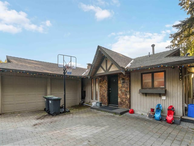 House for sale in North Vancouver, North Vancouver, 5189 Madeira Court, 263010688 | Realtylink.org