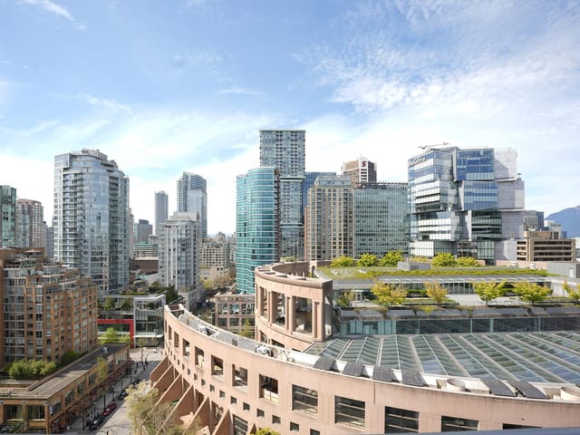 Apartment for sale in Vancouver, Vancouver West, 2208 788 Hamilton Street, 263015323 | Realtylink.org