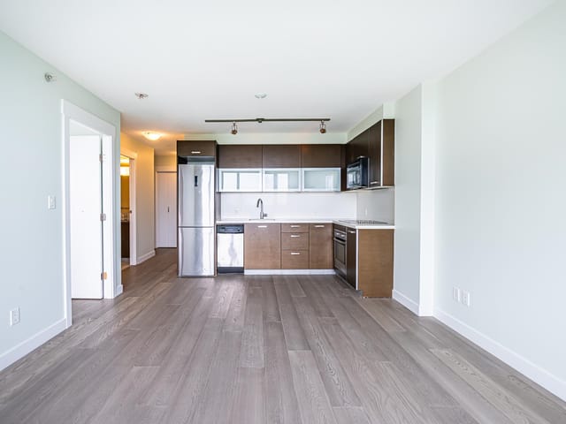 Apartment for sale in Surrey, North Surrey, 1805 10777 University Drive, 263015668 | Realtylink.org