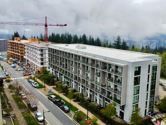 Apartment for sale in Burnaby, Burnaby North, 512 9888 University Crescent, 263018020 | Realtylink.org