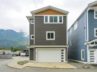 House for sale in Harrison Hot Springs, Harrison Lake, 34 750 Hot Springs Road Street, 263022779 | Realtylink.org