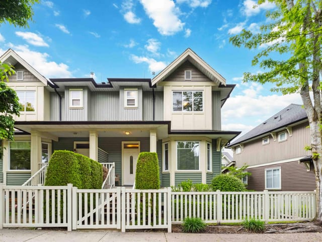 Townhouse for sale in Surrey, Cloverdale, 32 6575 192 Street, 263026285 | Realtylink.org