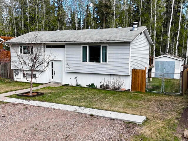 House for sale in Fort Nelson, Fort Nelson, 5320 Tamarack Crescent, 263032888 | Realtylink.org