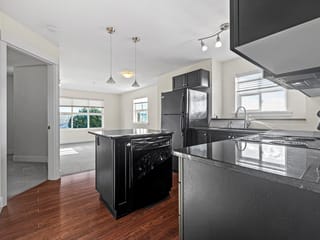 Apartment for sale in Abbotsford, Abbotsford, 319 30525 Cardinal Avenue, 263033568 | Realtylink.org