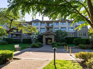Apartment for sale in Surrey, North Surrey, 201 15220 Guildford Drive, 263035345 | Realtylink.org