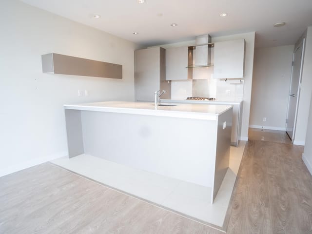 Apartment for sale in Richmond, Richmond, 404 5111 Brighouse Way, 263040273 | Realtylink.org