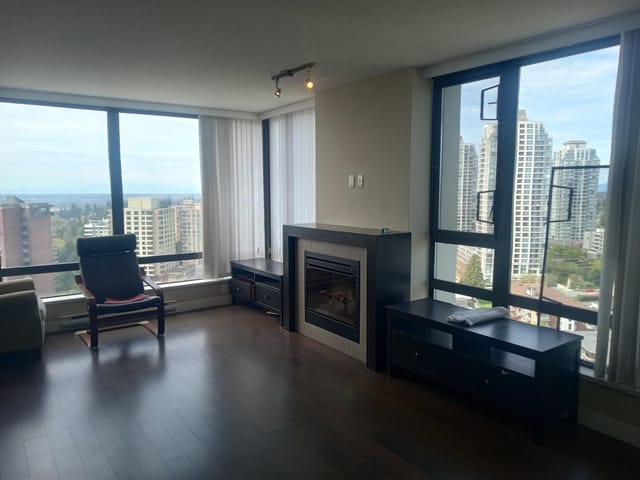 Apartment for sale in Burnaby, Burnaby South, 2207 7328 Arcola Street, 263042424 | Realtylink.org