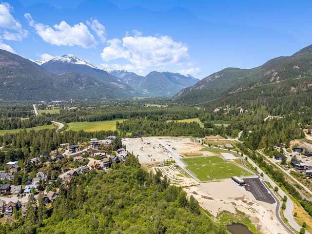 Lot for sale in Pemberton, Pemberton, 27 7362 E Pemberton Farm Road, 263042550 | Realtylink.org