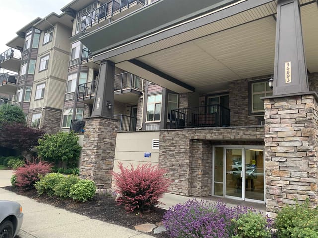Apartment for sale in Chilliwack, Chilliwack, 407 45893 Chesterfield Avenue, 263043674 | Realtylink.org