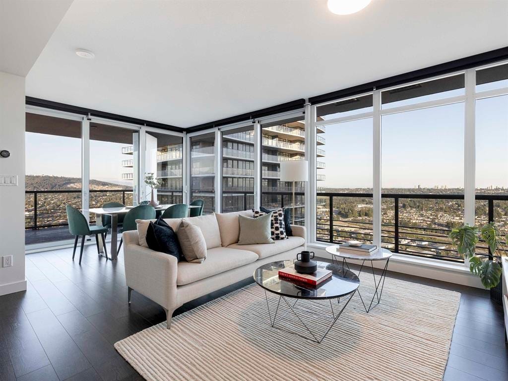 Apartment for sale in Burnaby, Burnaby North, 4708 4730 Lougheed Highway, 263044198 | Realtylink.org