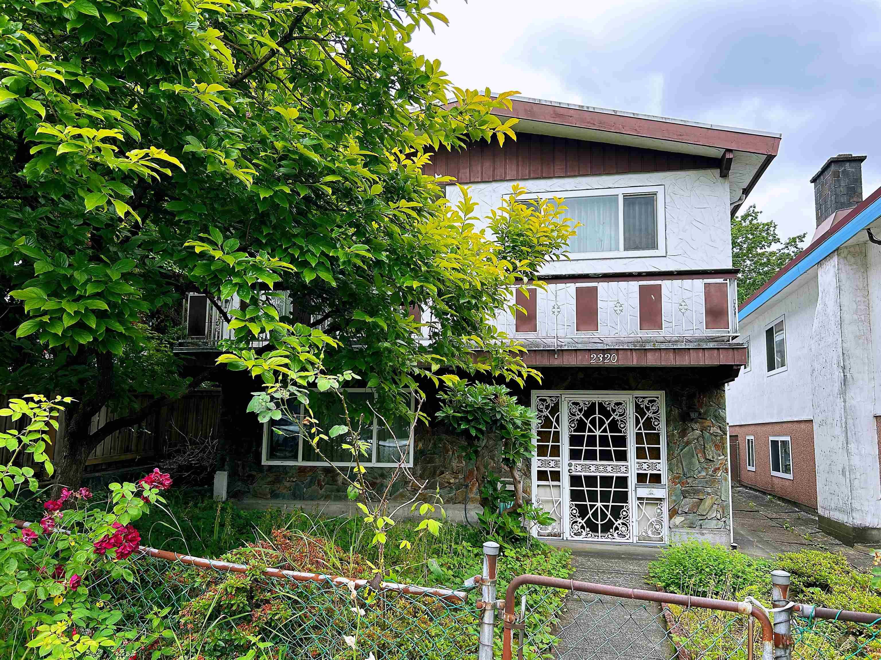 House for sale in Vancouver, Vancouver East, 2320 E 1st Avenue, 263044320 | Realtylink.org