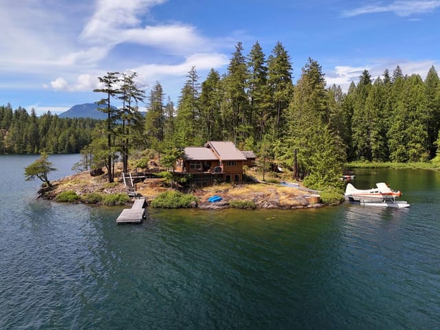 House for sale in Nelson Island, Sunshine Coast, Dl 6692 West Lake, 263046232 | Realtylink.org