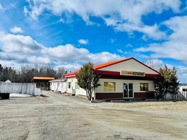 House for sale in Lac La Hache, 100 Mile House, 3988 S Cariboo 97 Highway, 263048953 | Realtylink.org