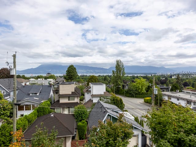 Apartment for sale in Vancouver, Vancouver West, 305 3639 W 16th Avenue, 263050228 | Realtylink.org