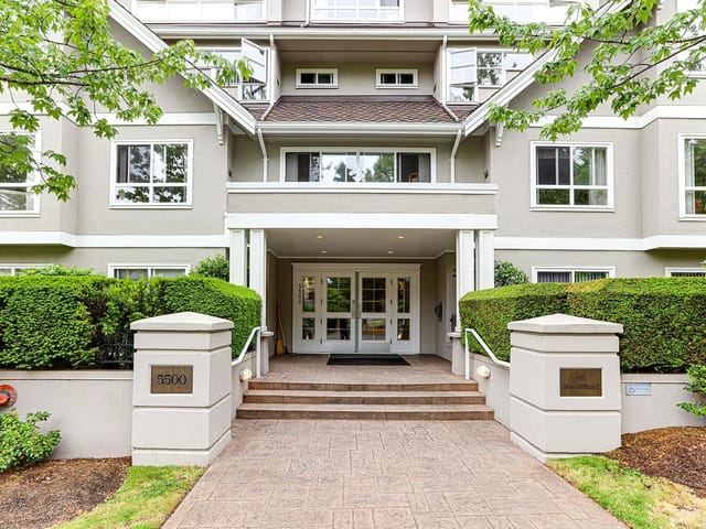 Apartment for sale in Delta, Tsawwassen, 402 5500 13a Avenue, 263050312 | Realtylink.org