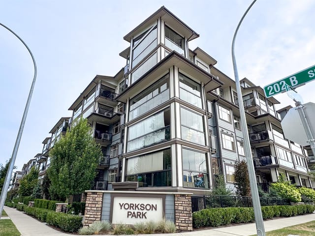Apartment for sale in Langley, Langley, 407 8526 202b Street, 263051373 | Realtylink.org
