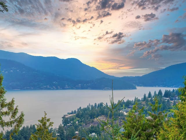 House for sale in West Vancouver, West Vancouver, 5343 Monte Bre Crescent, 263051907 | Realtylink.org